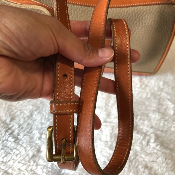 Dooney and Bourke - Picture 4 of 7